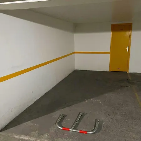 2p Avec Parking, Renove, Proche Gare-plage * Cannes