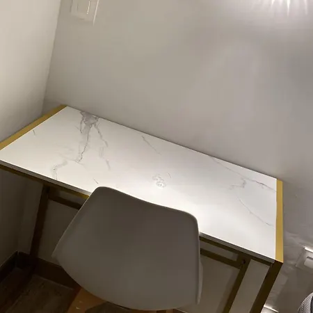 2p Avec Parking, Renove, Proche Gare-plage Lägenhet Cannes
